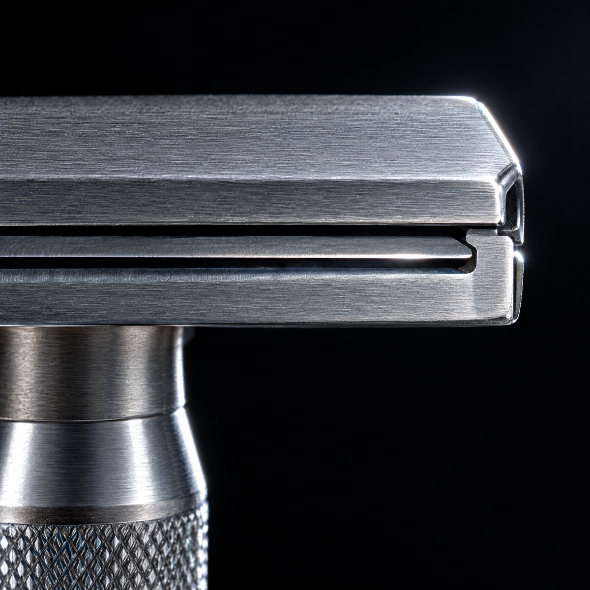 Razor head macro